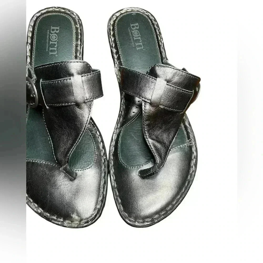 Born Womens Gun Metallic Silver T-Strap Buckle Leather Slip on Sandal, Sz 8 - Picture 2 of 8